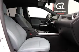 MERCEDES-BENZ GLA 200 7G-DCT