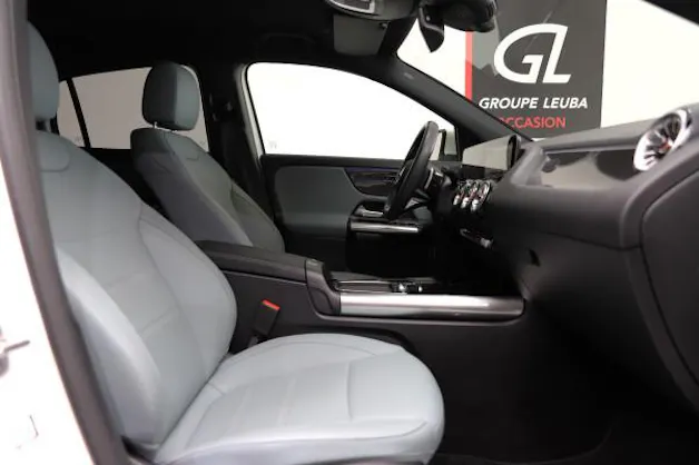 Mercedes-Benz GLA 200 7G-DCT
