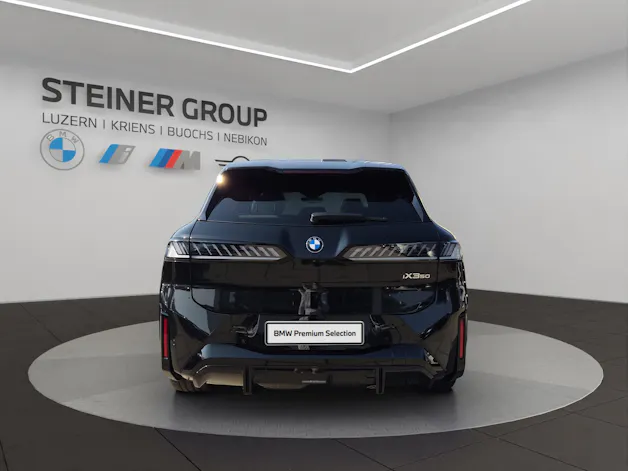 BMW iX3 50 xDrive M Sport