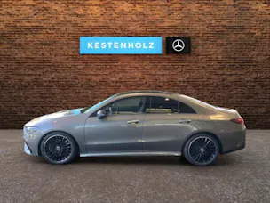 MERCEDES-BENZ CLA 220 4Matic 8G-DCT
