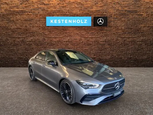 Mercedes-Benz CLA 220 4Matic 8G-DCT
