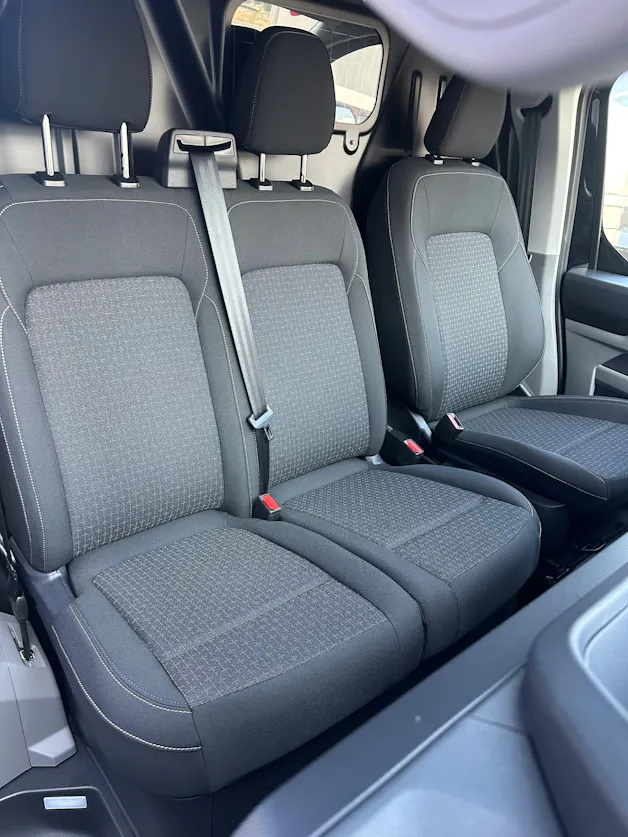 FORD Transit Custom Van 320 L1 2.0 EcoBl Trend/136CV/Aut.