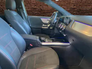 MERCEDES-BENZ GLA 250e AMG Line 8G-DCT