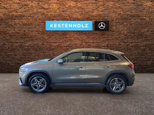MERCEDES-BENZ GLA 250e AMG Line 8G-DCT