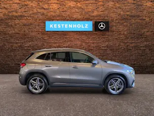 MERCEDES-BENZ GLA 250e AMG Line 8G-DCT