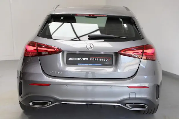 MERCEDES-BENZ A 180