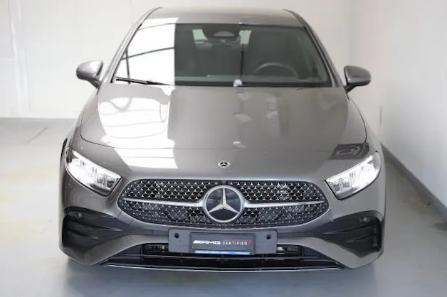 MERCEDES-BENZ A 180