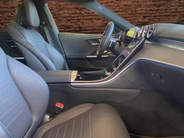 Mercedes-Benz C 220 d T 4 Matic
