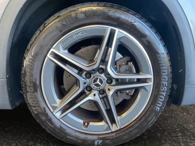Mercedes-Benz GLA 250 AMG Line
