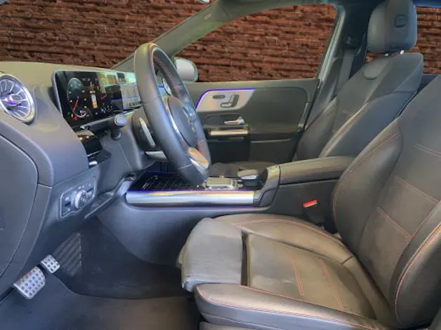 Mercedes-Benz GLA 250 AMG Line