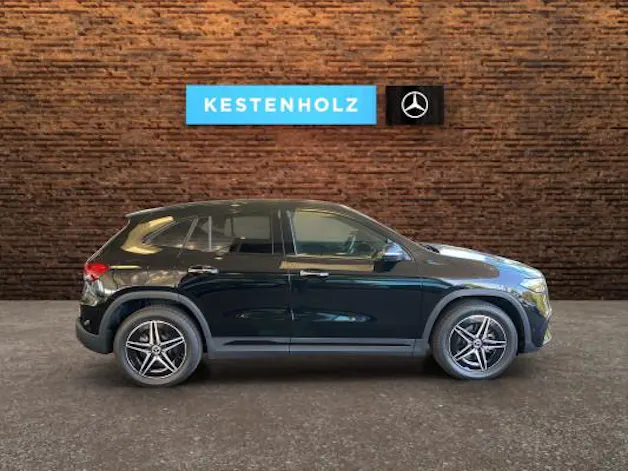 Mercedes-Benz EQA 300 AMG Line 4Matic