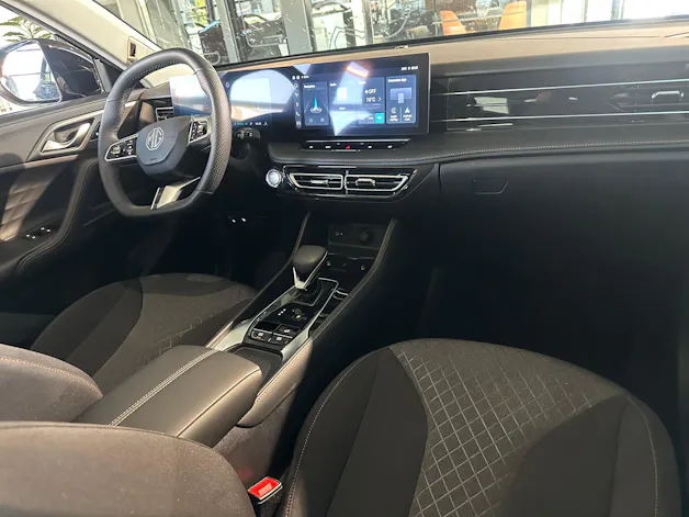 MG HS 1.5 T PHEV Comfort