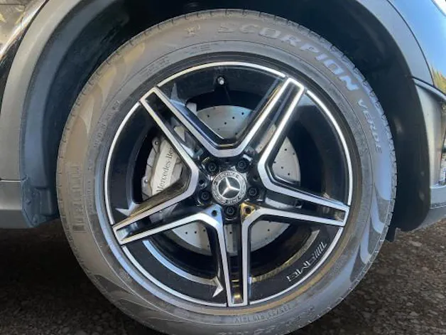 Mercedes-Benz GLC 300 d AMG Line 4Matic