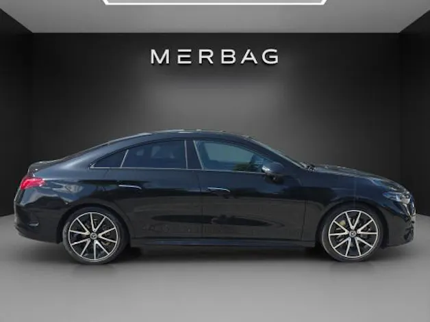 MERCEDES-BENZ CLA 220 8G-DCT 4Matic