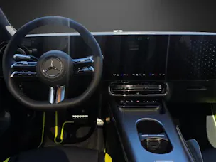 MERCEDES-BENZ CLA 220 8G-DCT 4Matic