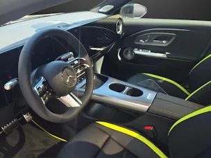MERCEDES-BENZ CLA 220 8G-DCT 4Matic