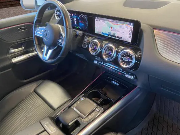 Mercedes-Benz EQA 250