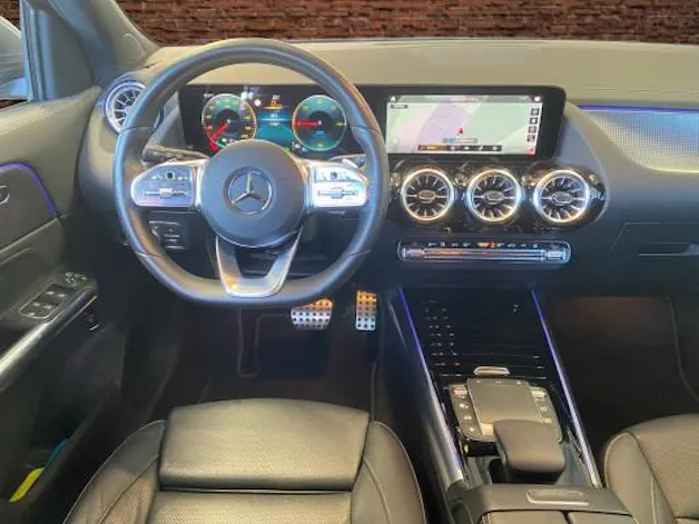 Mercedes-Benz EQA 350 AMG Line 4Matic