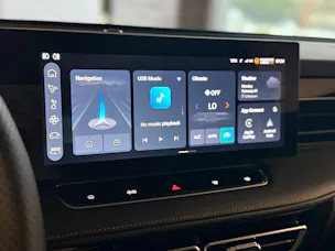 MG HS 1.5 T HEV Luxury
