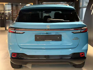 MG HS 1.5 T HEV Luxury