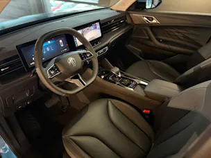 MG HS 1.5 T HEV Luxury