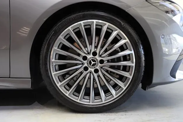Mercedes-Benz CLA 250 4Matic 8G-DCT