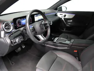 MERCEDES-BENZ CLA 250 4Matic 8G-DCT