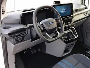 FORD Tourneo Custom Bus 320 L1 2.0 EcoBlue 170 Sport 4x4