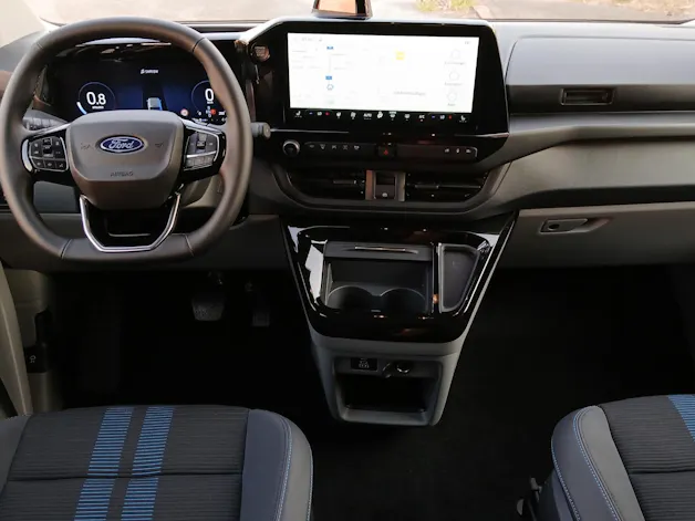Ford Tourneo Custom Bus 320 L1 2.0 EcoBlue 170 Sport 4x4