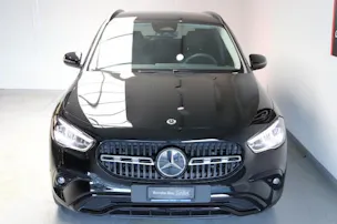MERCEDES-BENZ GLA 200 7G-DCT