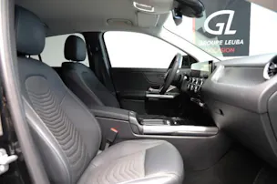 MERCEDES-BENZ GLA 200 7G-DCT