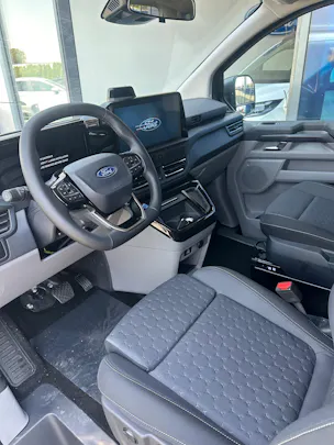 FORD Transit C combi 320 L1 2.0 Eco Limited/170CV/Aut.