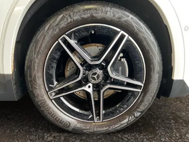 Mercedes-Benz GLA 200 7G-DCT