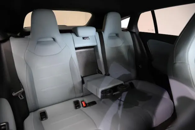 MERCEDES-BENZ CLA SB 200 7G-DCT