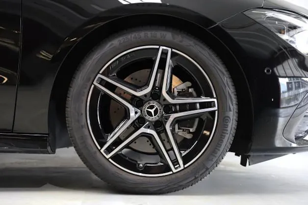 MERCEDES-BENZ CLA SB 200 7G-DCT