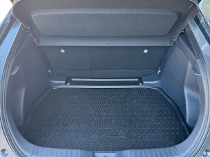 Toyota C-HR 2.0 HSD CVT Trend 2WD