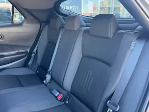 Toyota C-HR 2.0 HSD CVT Trend 2WD