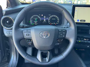 Toyota C-HR 2.0 HSD CVT Trend 2WD