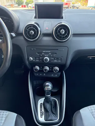 Audi A1 Sportback 1.4 TFSI Ambition S-tronic