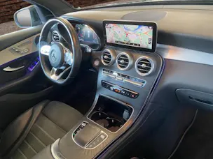 MERCEDES-BENZ GLC 200 AMG Line 4Matic