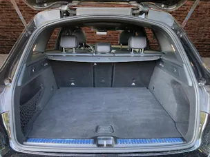 MERCEDES-BENZ GLC 200 AMG Line 4Matic