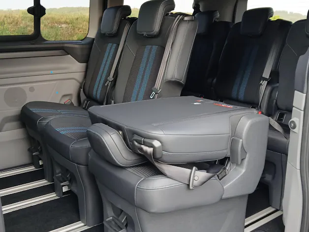 Ford Tourneo Custom Bus 340 L1 2.5 Duratec 233 Sport PHEV