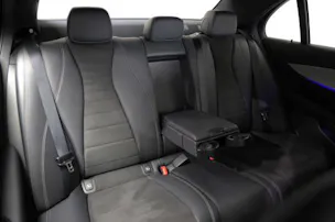 MERCEDES-BENZ E 220 d Swiss Star 4Matic
