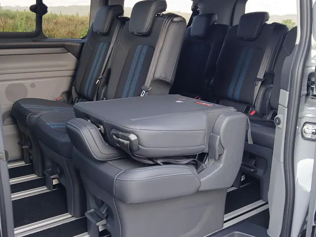Ford Tourneo Custom Bus 340 L1 2.5 Duratec 233 Sport PHEV