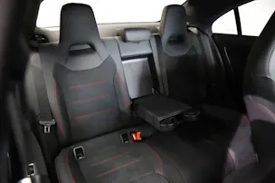 MERCEDES-BENZ CLA 180 7G-DCT