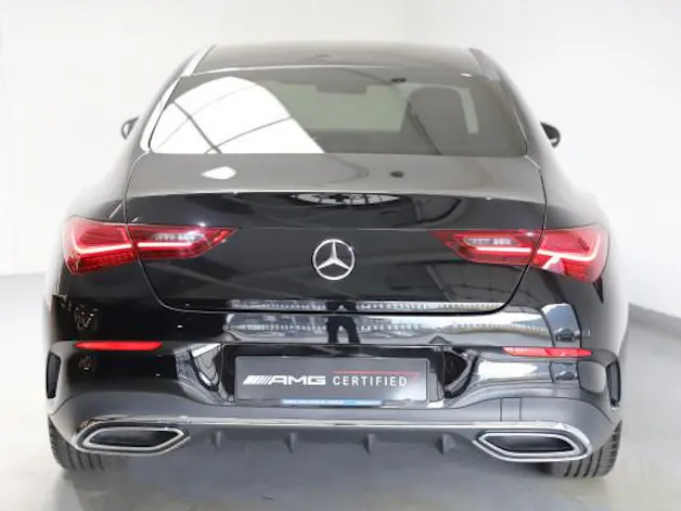 MERCEDES-BENZ CLA 180 7G-DCT