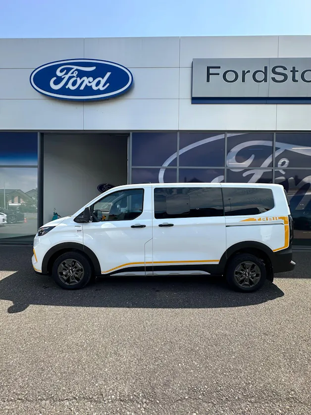 FORD Transit C combi 320 L1 2.0 Eco Trail/170CV/4x4 Aut.