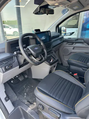 FORD Transit C combi 320 L1 2.0 Eco Trail/170CV/4x4 Aut.