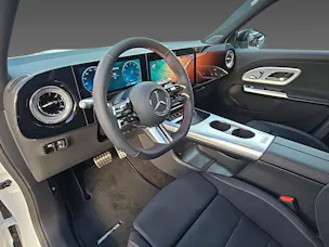 MERCEDES-BENZ GLB 220 4Matic