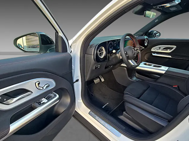 MERCEDES-BENZ GLB 220 4Matic